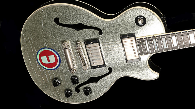 Noel Gallagher's Silver Sparkle Gibson Les Paul Florentine