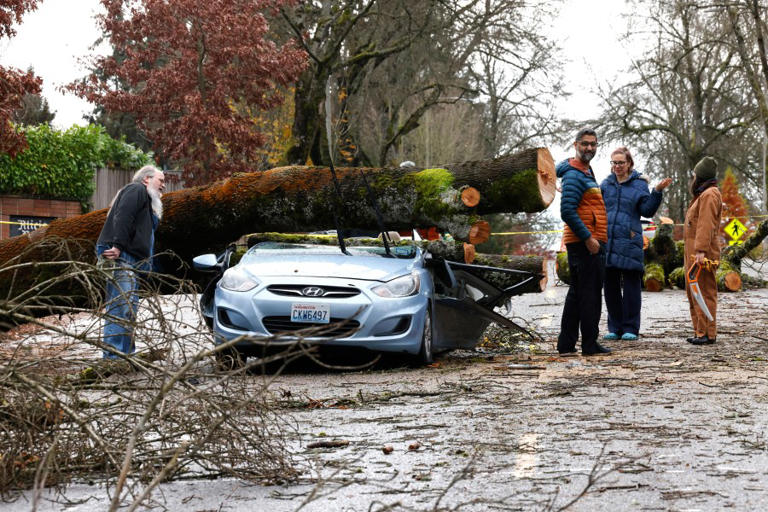 PHOTOS: Bomb cyclone causes massive damage in Washington