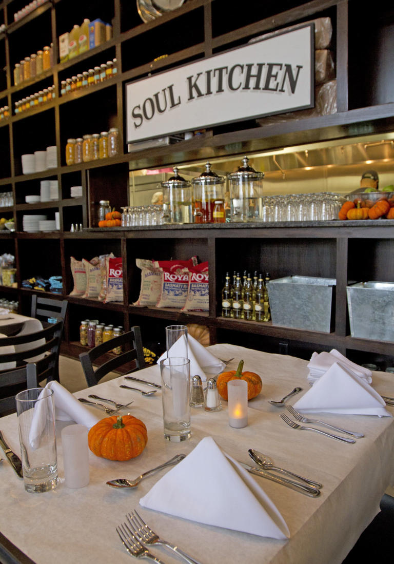 Jon Bon Jovi offers free meals for furloughed federal workers; here's