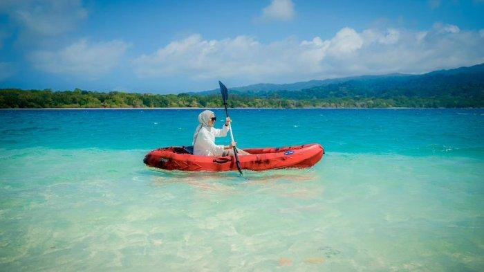 Pulau Peucang merupakan destinasi wisata yang super indah di Provinsi Banten. (Instagram @ujungkulon_adventure)