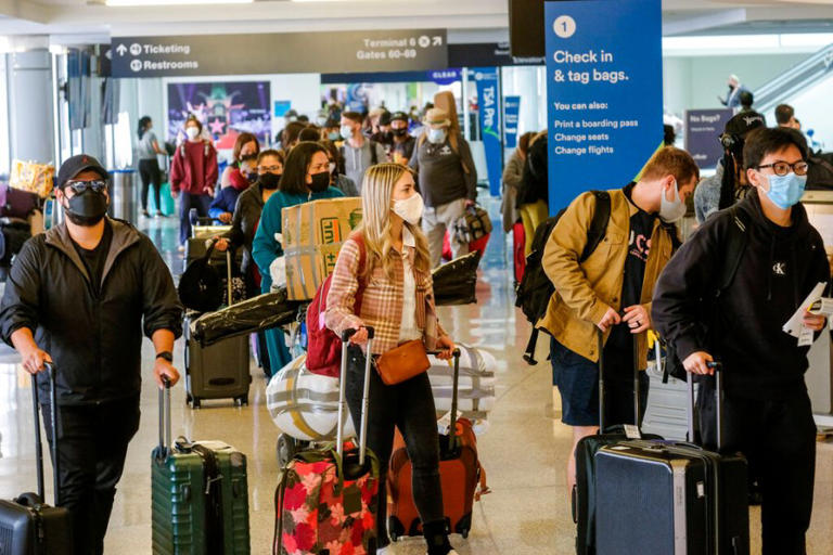 Experts are expecting the busiest Thanksgiving travel season ever