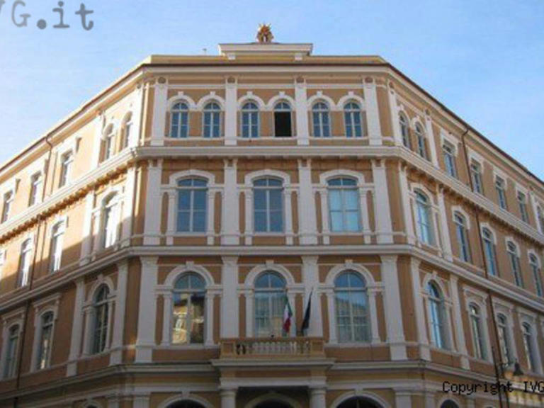 savona-gli-studenti-del-liceo-chiabrebra-martini-a-vite-storie-di
