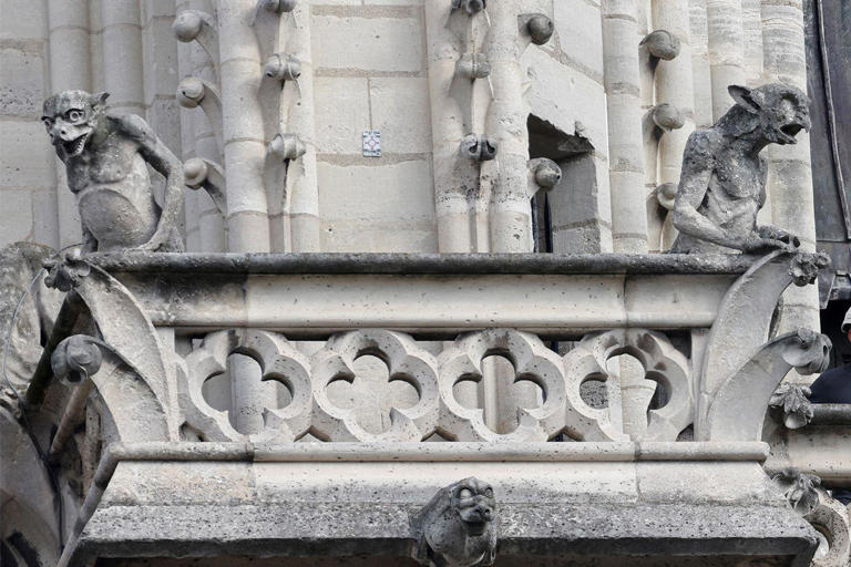 Esculturas de gárgulas foram limpas após reforma da catedral