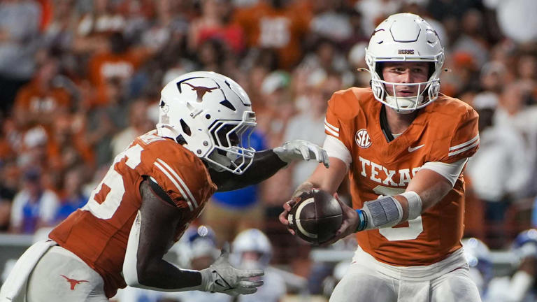 Texas Longhorns Kicker Bert Auburn Sets New Program Record