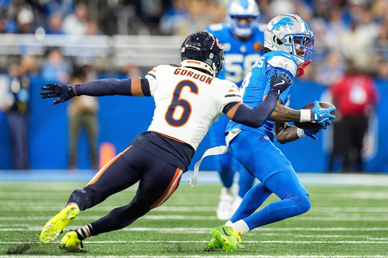 bears-best-players-in-week-16-loss-vs-lions-per-pff