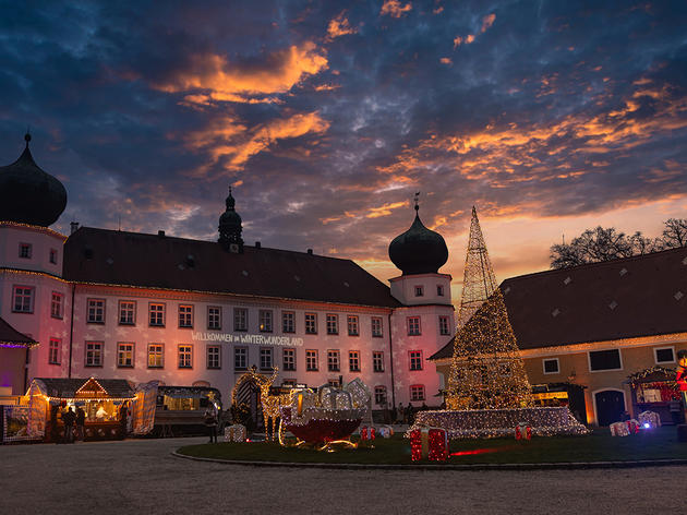 Wintermärchen in Bayern: Weihnachtsmärkte in historischen Schlössern ...