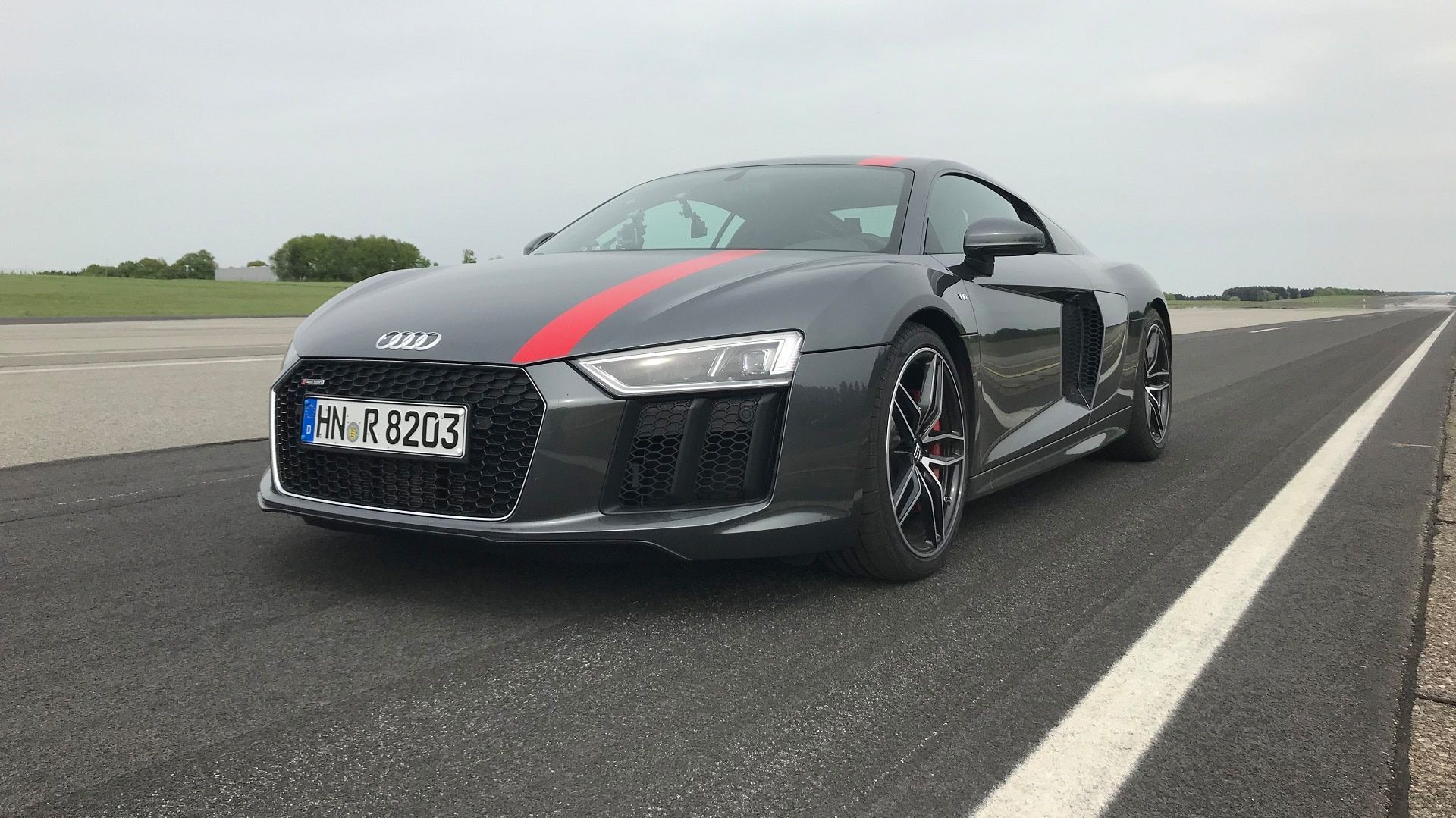 Audi R8 V10 RWS: Männerauto und Drift-Waffe (Folge 463)