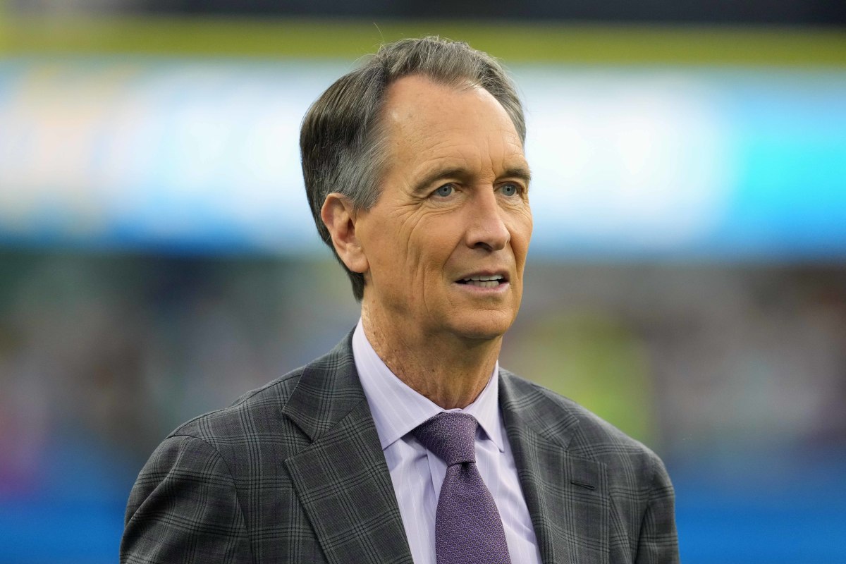 Cris Collinsworth Already Facing Backlash During Lions-Vikings Game