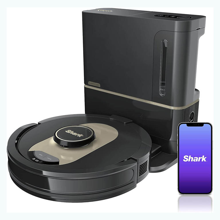 Best Cyber Monday robot vacuum deals — 19 top picks on Roomba, Shark ...