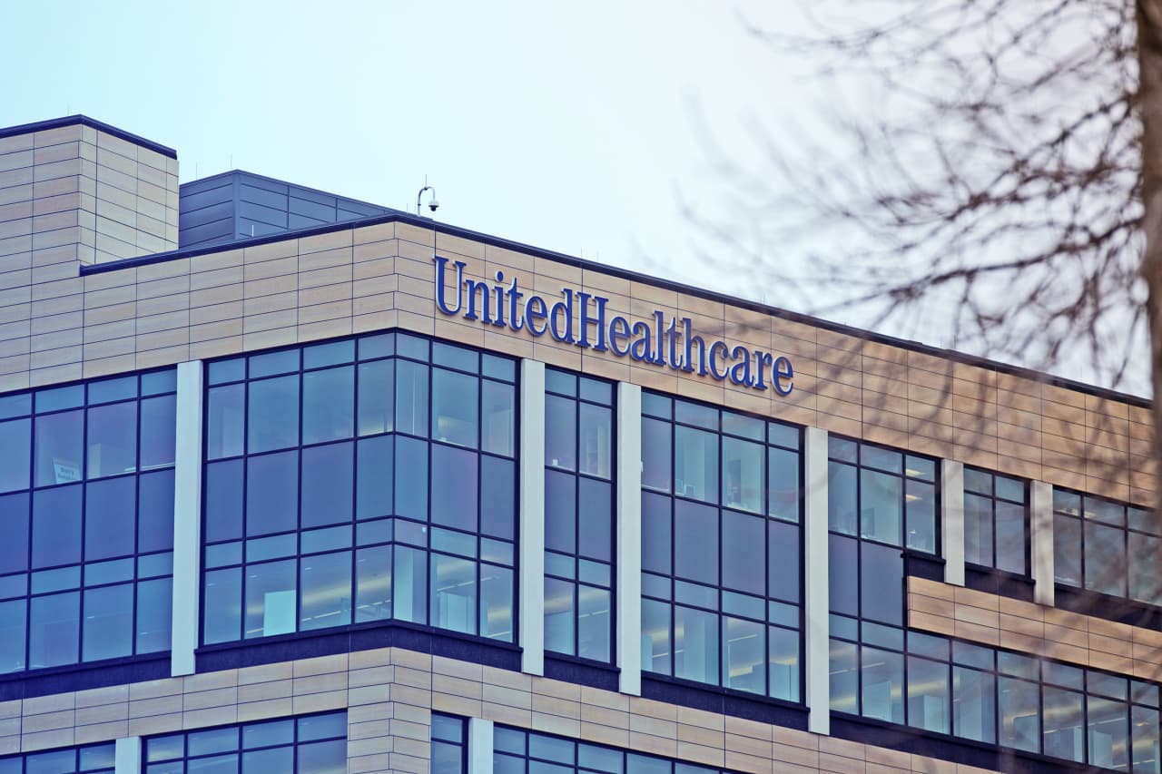 Luigi Mangione Charged With Murder Of UnitedHealthcare CEO. He Was ...