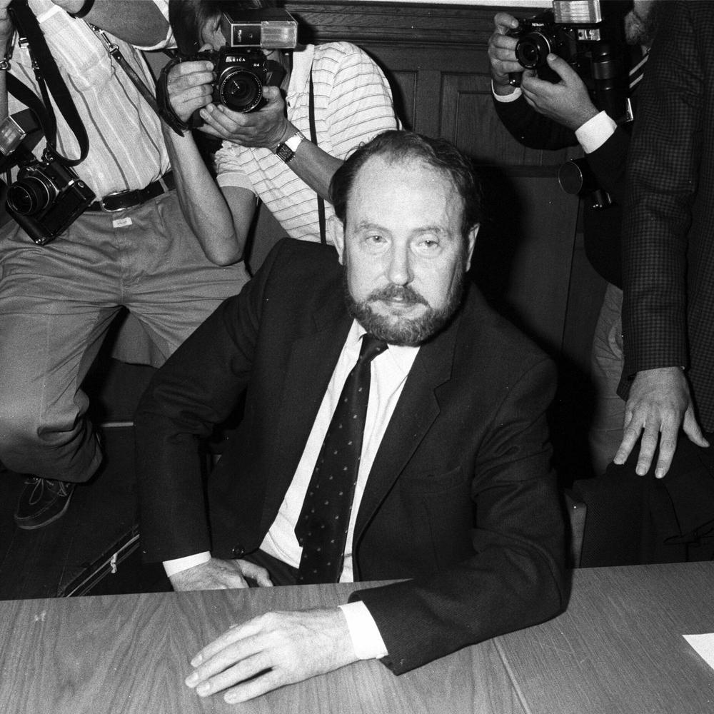 Entdecker falscher Hitler-Tagebücher: Früherer „Stern“-Reporter ...