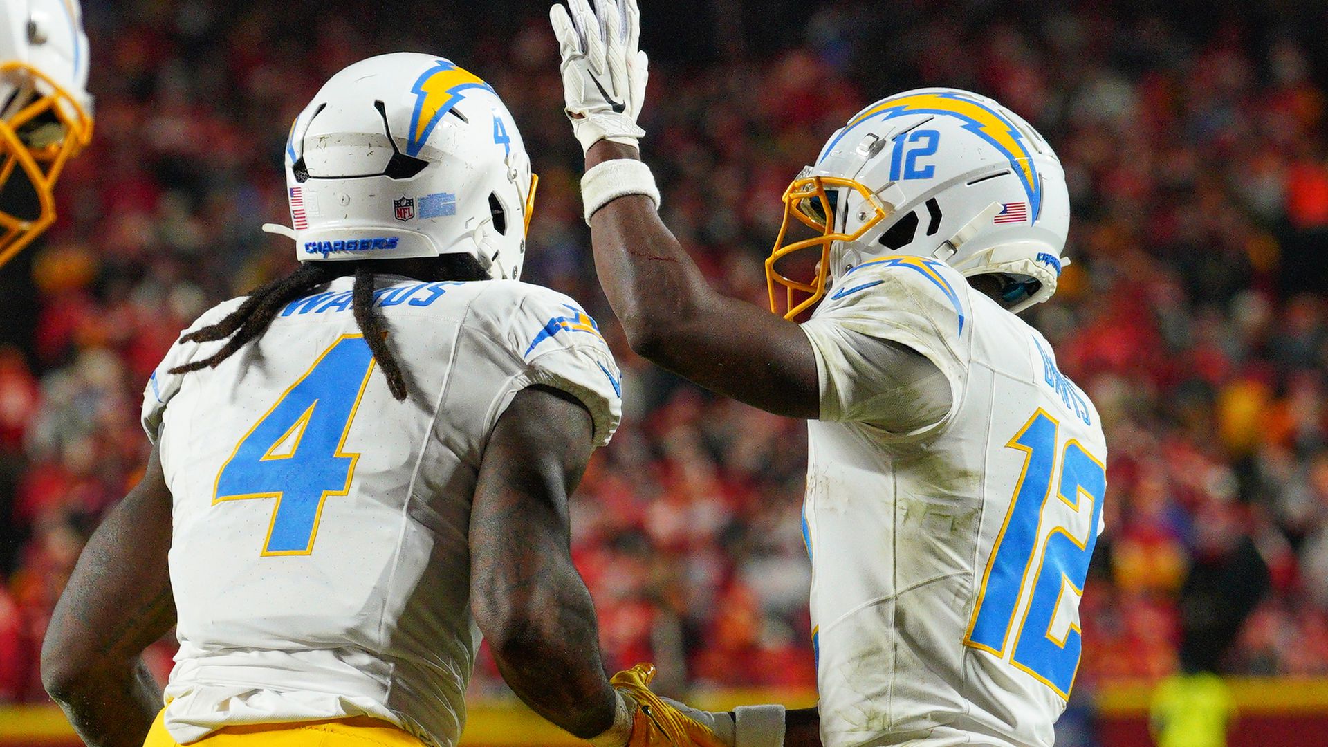 Chargers Earn ‘B-’ In Narrow 19-17 Loss To Chiefs