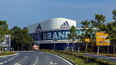 Adidas outlet hwy 400 hotsell