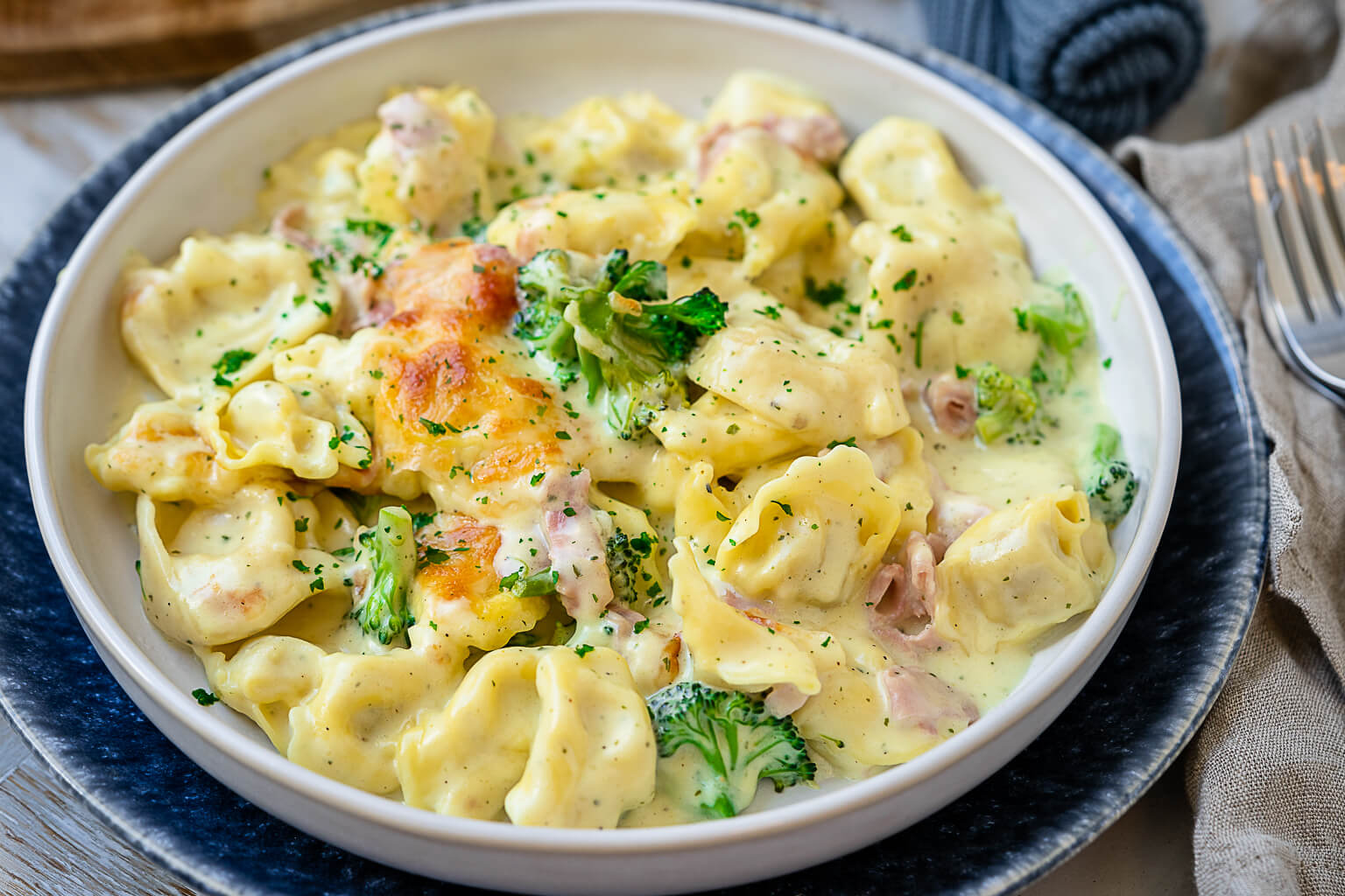 Rahmkohlrabi – einfaches Rezept für Gemüse in cremiger Soße