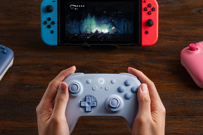 8BitDo’s Ultimate 2C is a feature-packed Switch controller that’s just $30