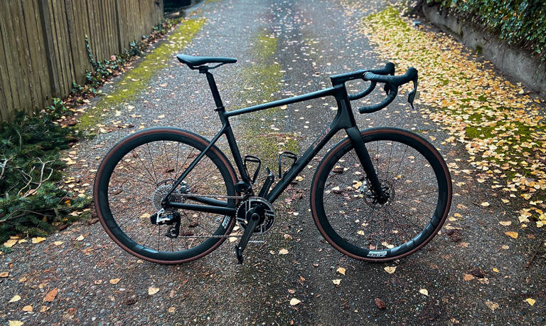 We Rode And Reviewed The Ouray, Parlee Cycles' First New Bike Model 