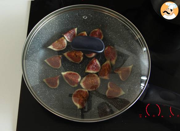 Nudeln mit feigen und pancetta