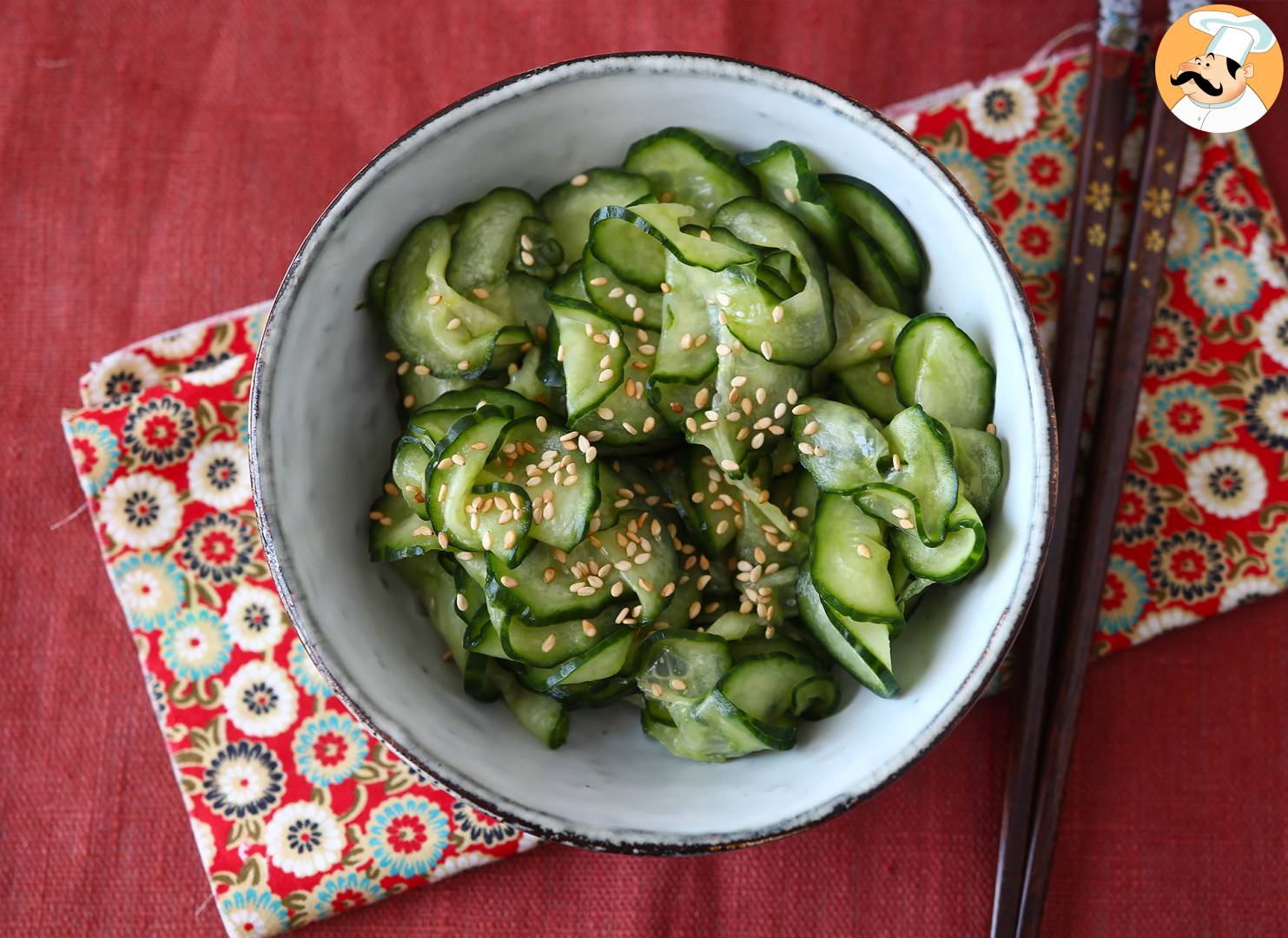 Eingelegter gurkensalat auf japanische art