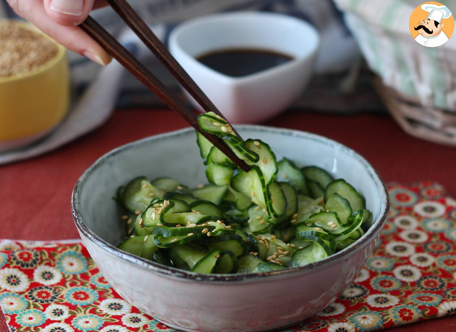 Eingelegter gurkensalat auf japanische art
