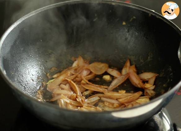 Gemüsewok mit garnelen
