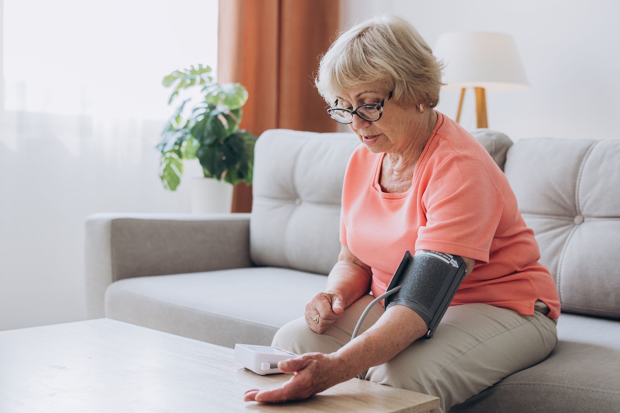 Hypertension : voici 9 astuces pour limiter le sel et faire baisser votre tension, selon 60 millions de consommateurs