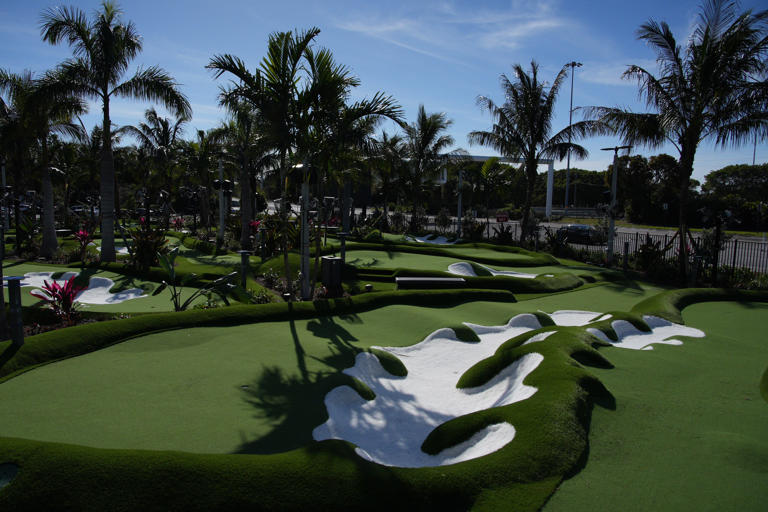 Now open: Tiger Woods' West Palm Beach signature mini-golf Popstroke ...