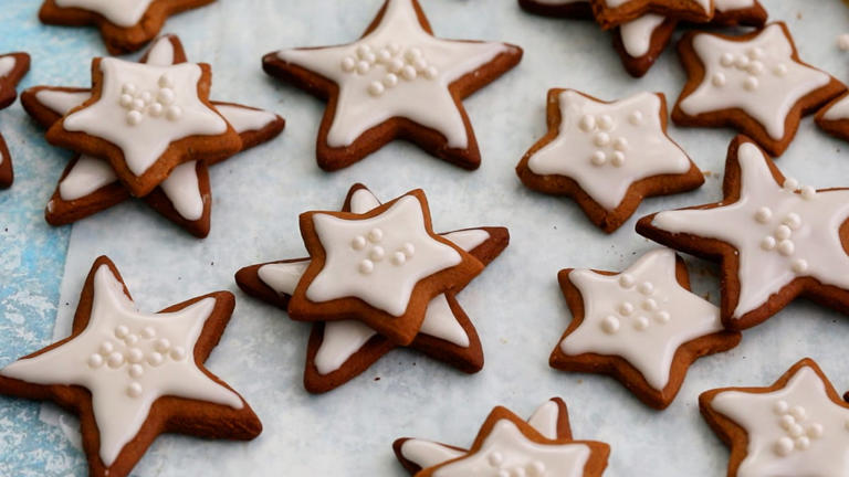 Gingerbread Star Cookies