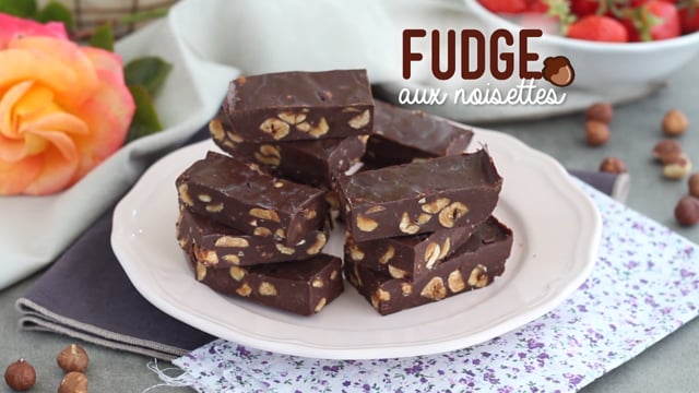 Haselnuss-fudge - schokoladen-haselnuss-quadrate