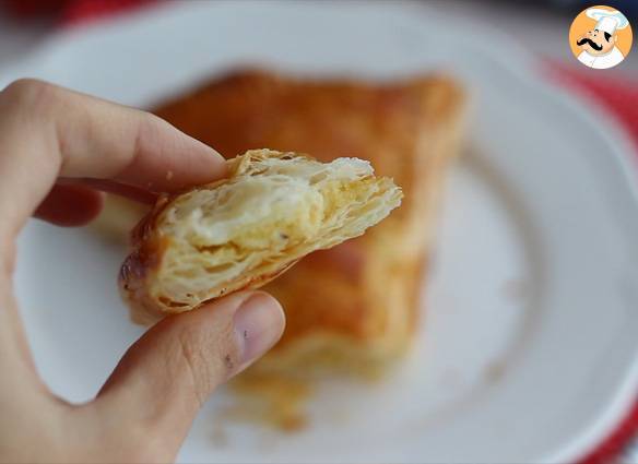 Frangipane mit birne in einzelnen stücken
