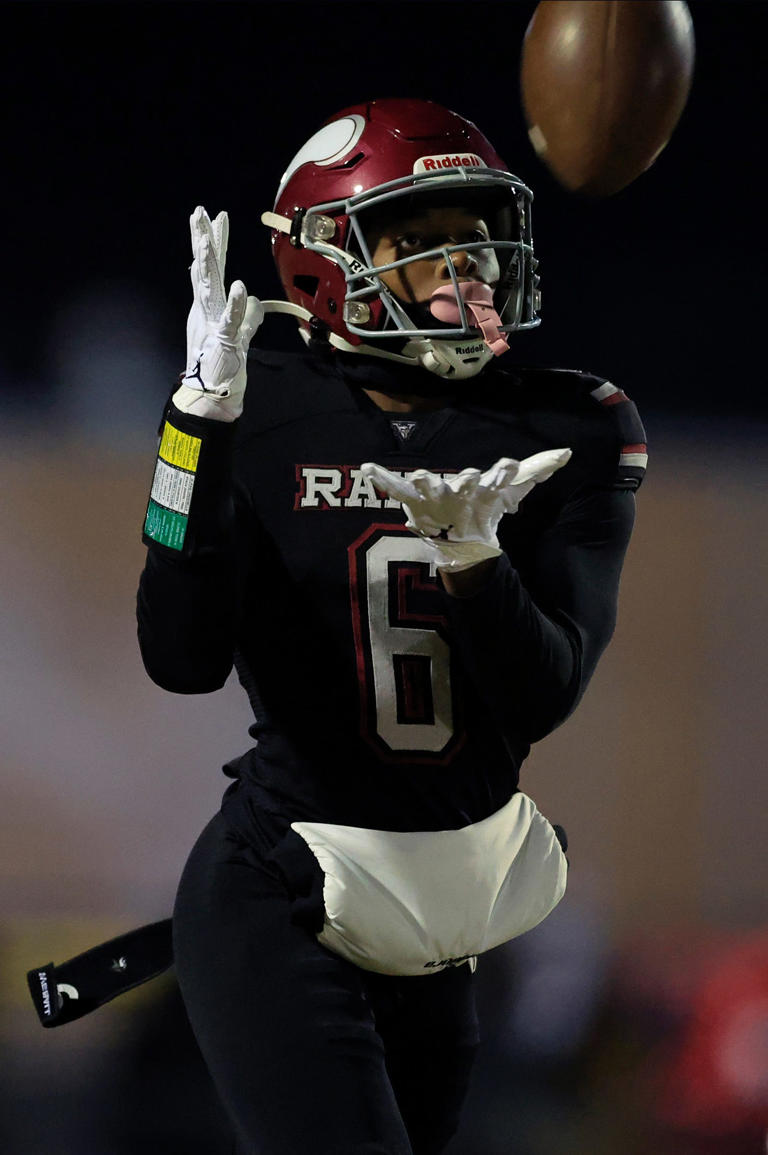 Miami Northwestern stampedes past Raines for FHSAA Class 3A state
