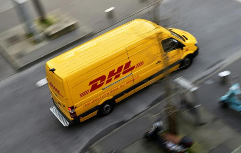 Droits de douane: DHL suspend les envois aux États-Unis des colis au-delà de 800 dollars