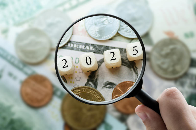 2 New Required Minimum Distribution (RMD) Rules Everyone Must Know Before 2025