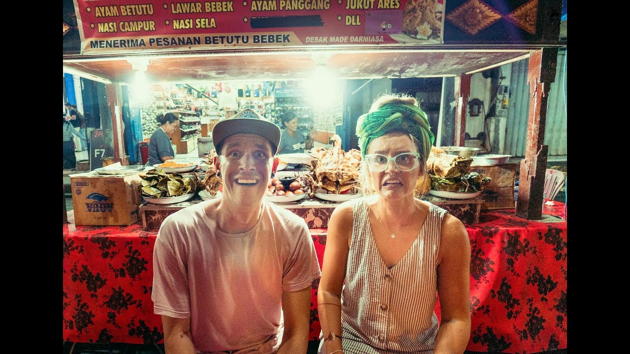 Exploring an Indonesian food market: Surprises await!