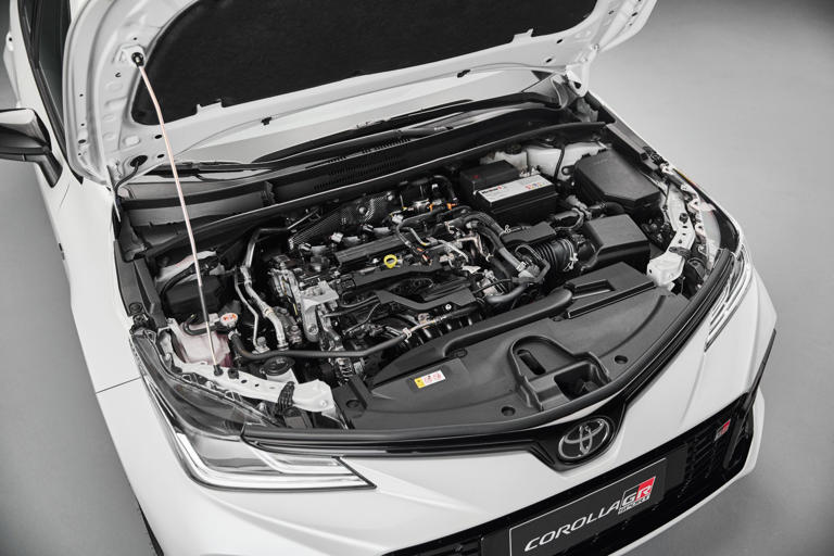 Motor 2.0 do Corolla utiliza bicos de injeção direta feitos na Turquia para uso com gasolina (Foto: Toyota | Divulgação)
