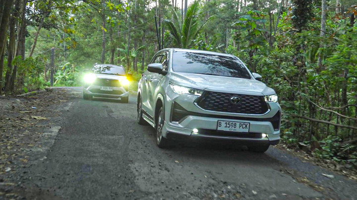Toyota Menguasai 56 Persen Pasar Hybrid, Kijang Innova Zenix Jadi Favorit