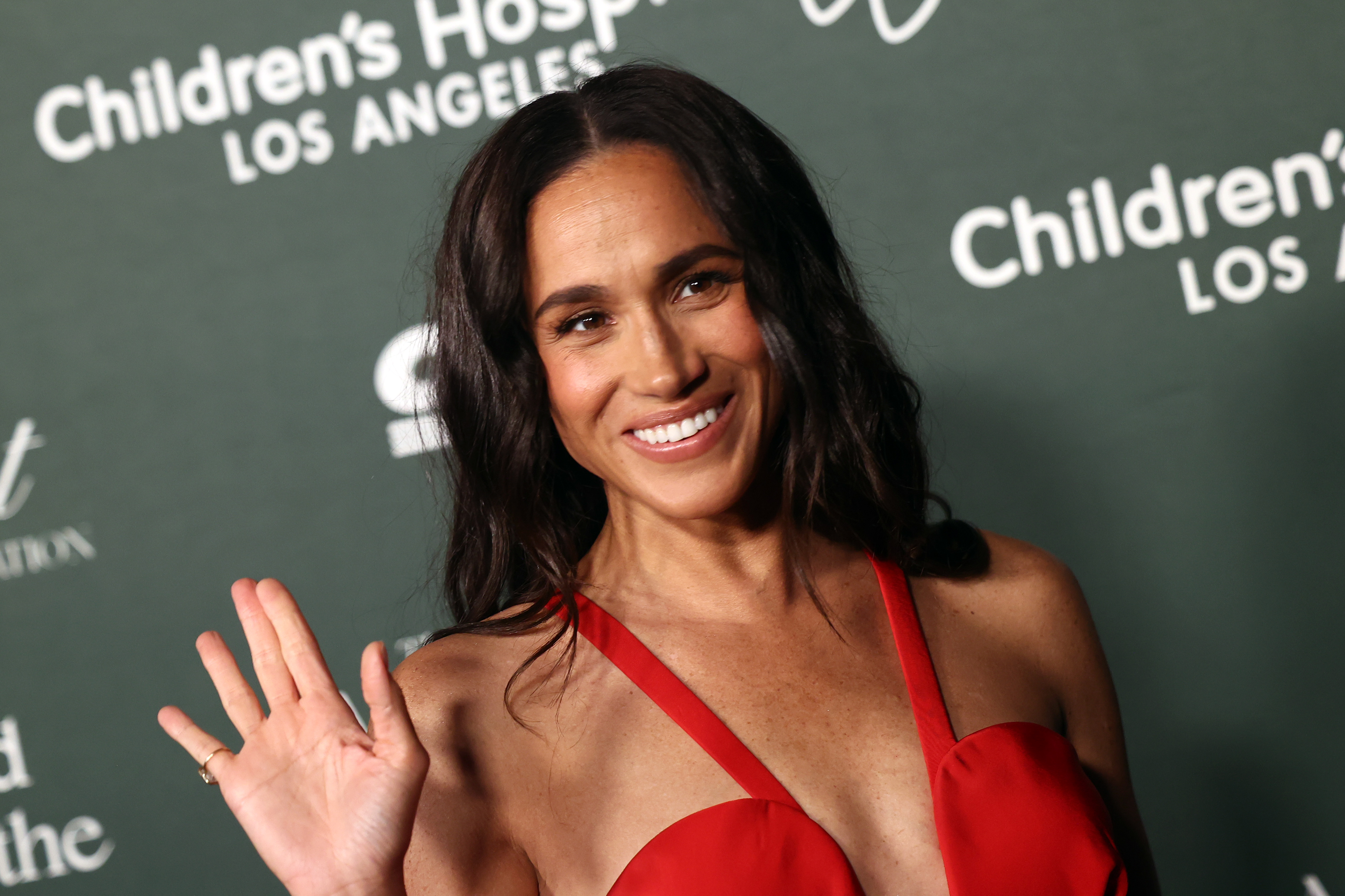 Meghan Markle Reportedly Blacklisted by Anna Wintour Over 'Beyoncé-Level'  Demands