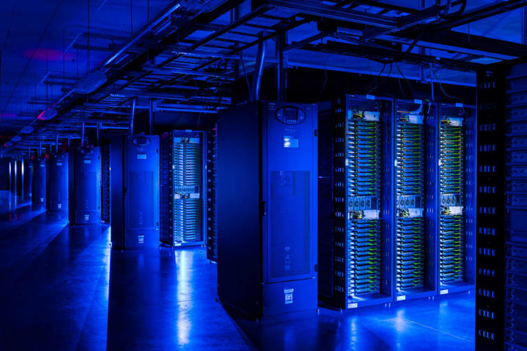 CoreWeave is steadying after debt scare. The case for buying the dip.