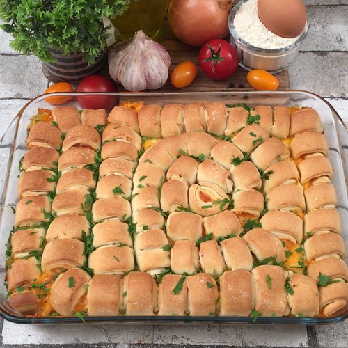 Hackfleisch-Auflauf mit cremigen Stengeln