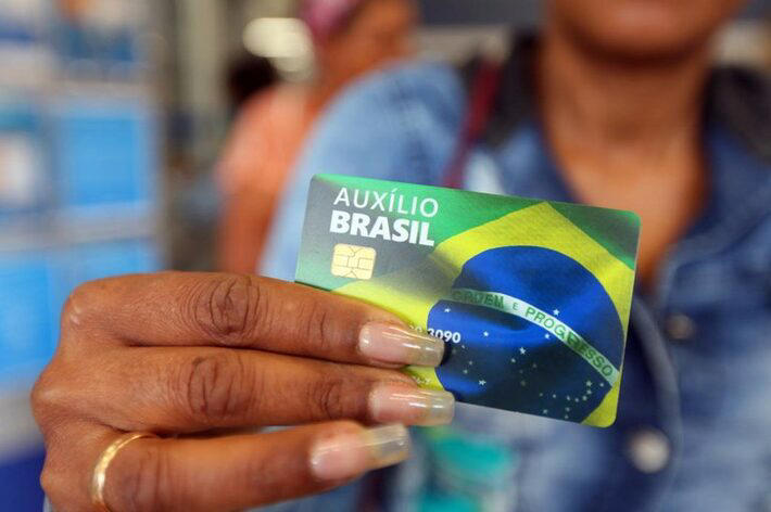 Auxílio Brasil aumentou para R$ 600 em período eleitoral. Foto: Júlio Dutra/Ministério da Cidadania