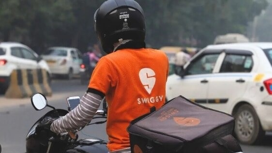 Swiggy Share Price Jumps 7% After Q2 Results. Should You Buy Or Avoid?