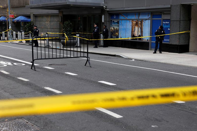 UnitedHealthcare executive fatally shot in Manhattan before investor