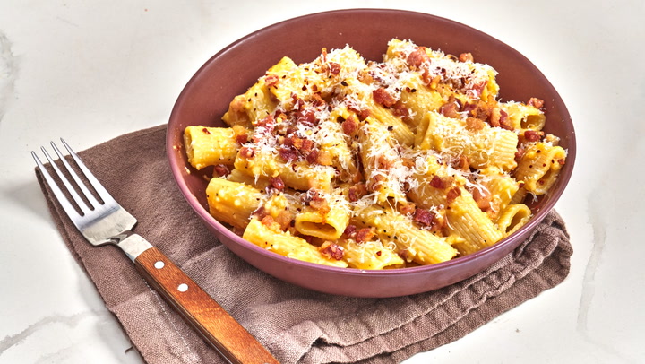 How to Make Pasta Carbonara