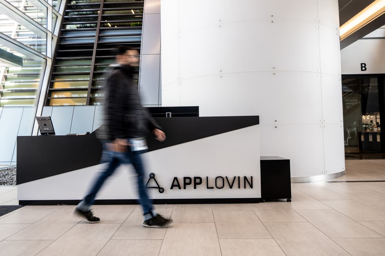 AppLovin Stock, Up 750% This Year, Is Tumbling. This Could Be Why.