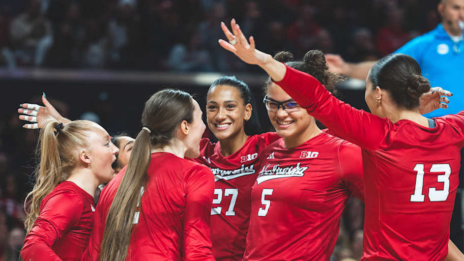 how-to-watch-nebraska-volleyball-in-ncaa-first-second-rounds