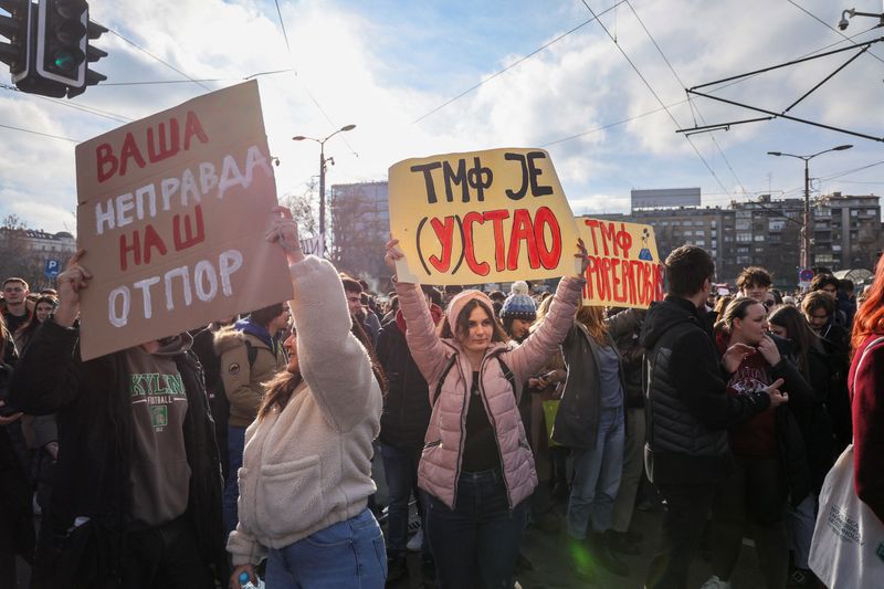 Serbian Students Block Classes To Protest Roof Collapse Deaths