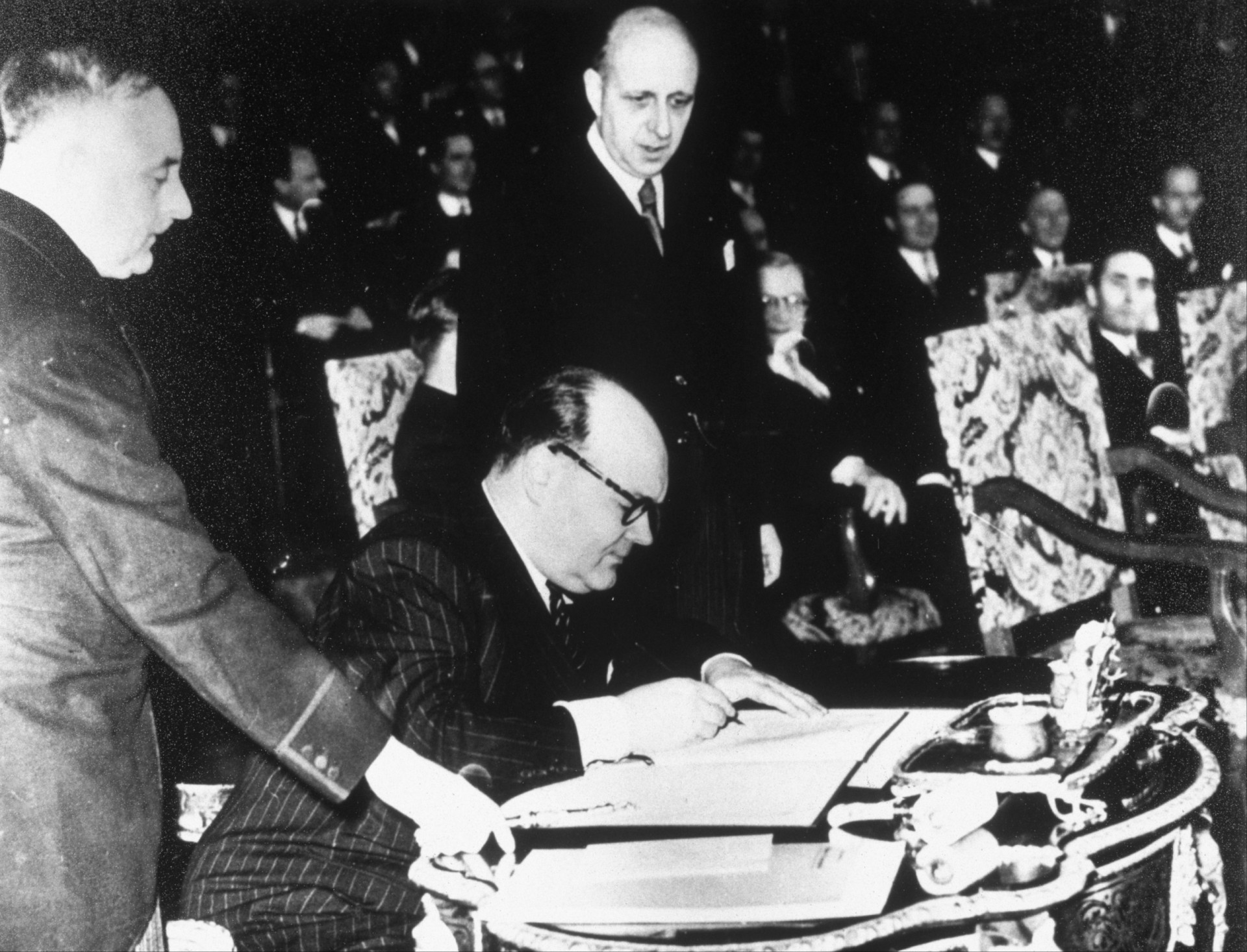 Two Russian Military Jets Enter Lithuania Airspace Prompting NATO Response