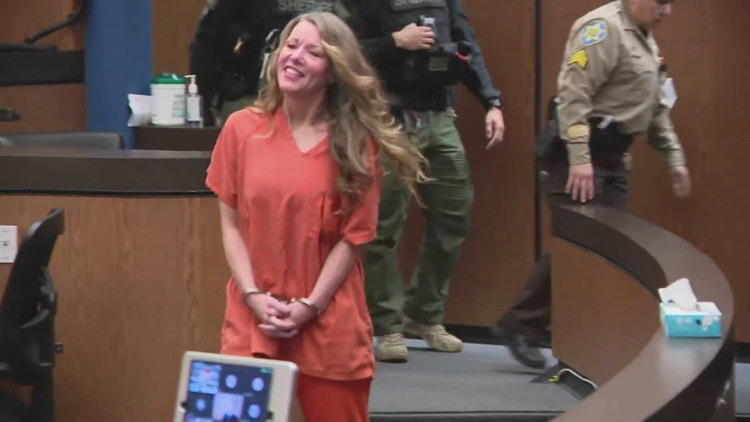 Lori Vallow Daybell makes first arguments in court after judge allows Lori Vallow Daybell makes first arguments in court after judge allows