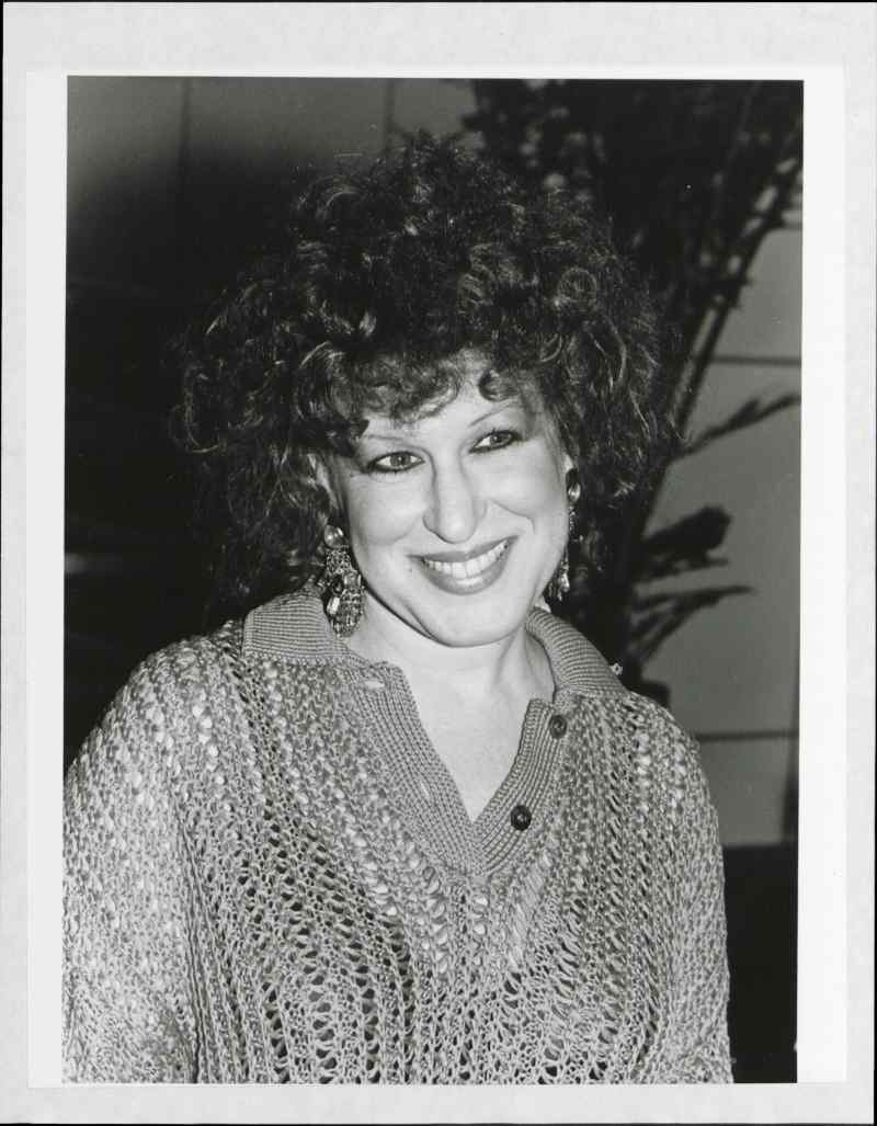 Une Véritable Star: La Vie De Bette Midler Sous Les Feux De La Rampe