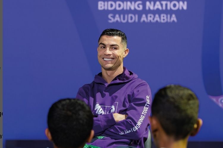 Ronaldo Minta Pelatih Stop Latihan Saat Azan dan Pastikan Semua Pemain ...