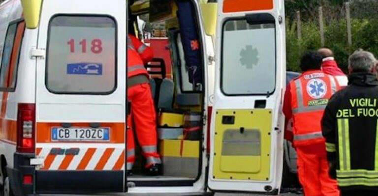 Chiavari: arresto cardio-circolatorio, uomo muore a 52 anni